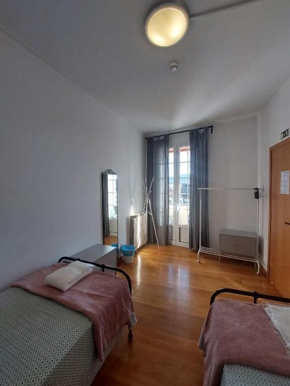 Twin Room room - Image 2