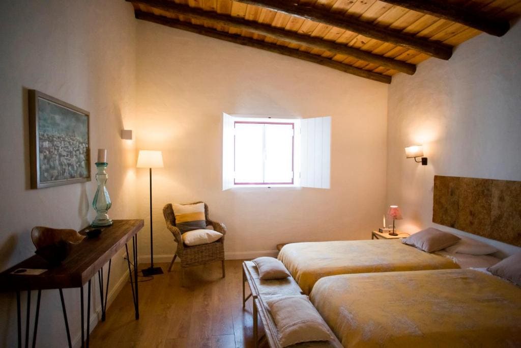 Double or Twin Room room - Image 3