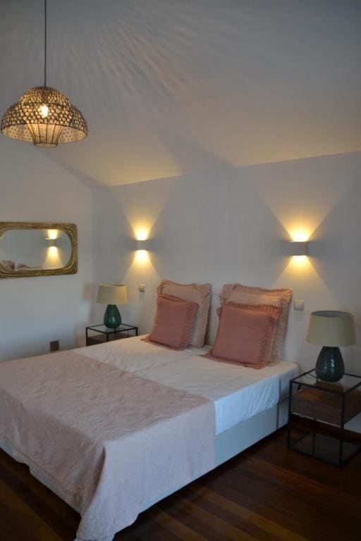One-Bedroom Villa room - Image 2