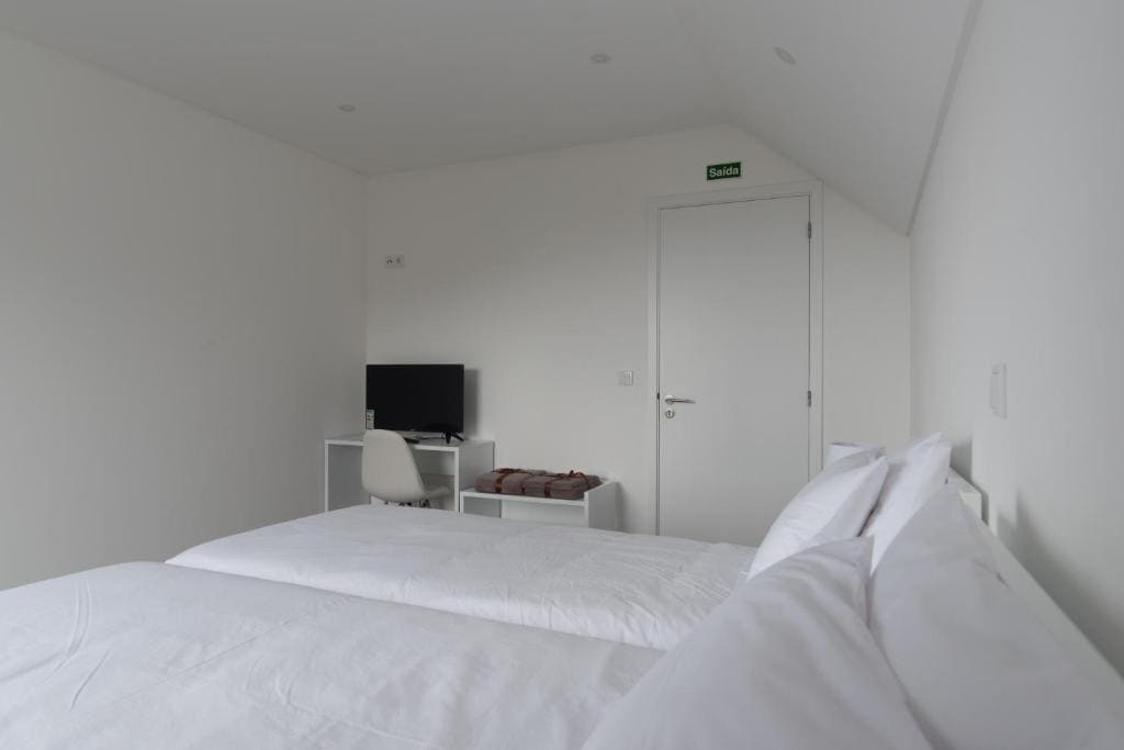 Superior Double or Twin Room with Sea View room - Image 1
