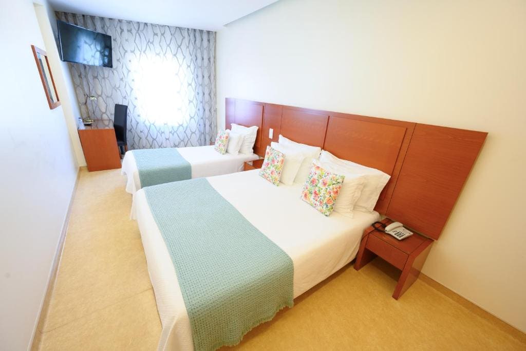 Triple Room with Private Bathroom room - Image 2