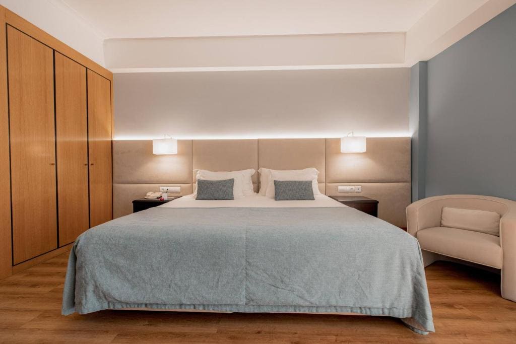Master Suite room - Image 1
