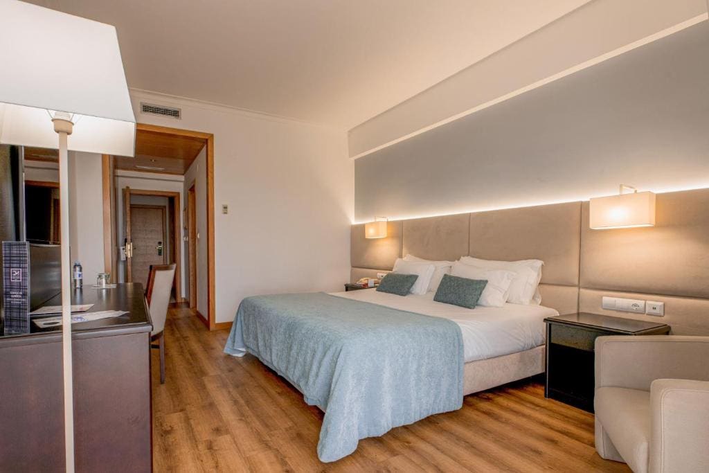 Standard Room with Double Bed room - Image 1