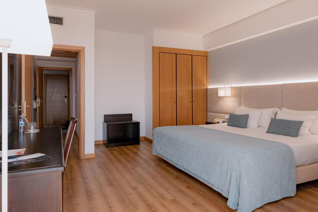 Suite room - Image 1