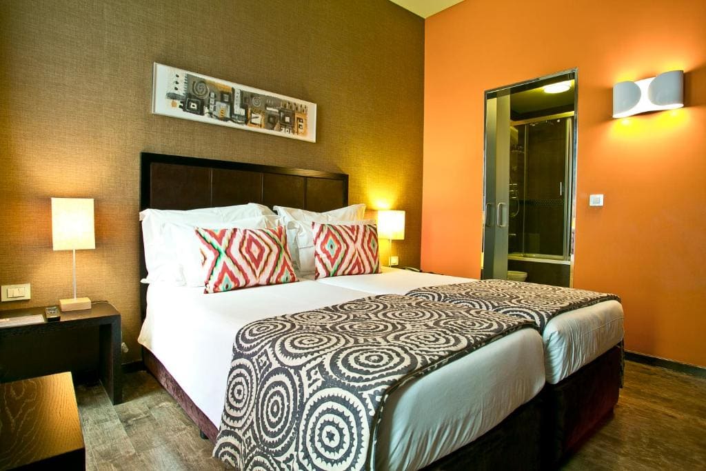 Standard Double or Twin Room with Interior view room - Image 1