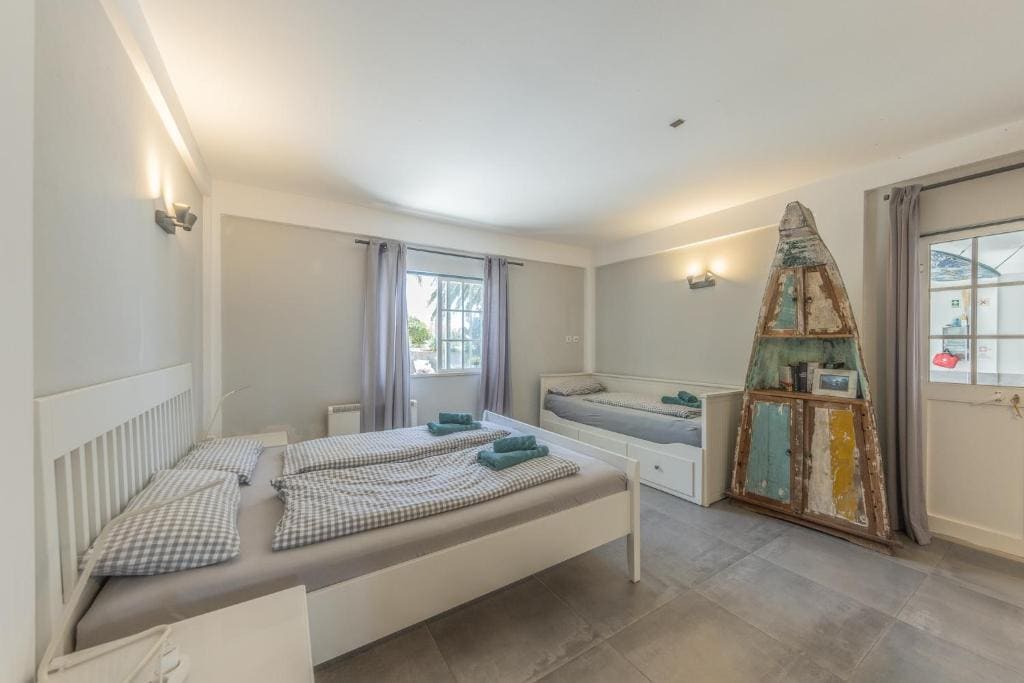 Deluxe Studio room - Image 2