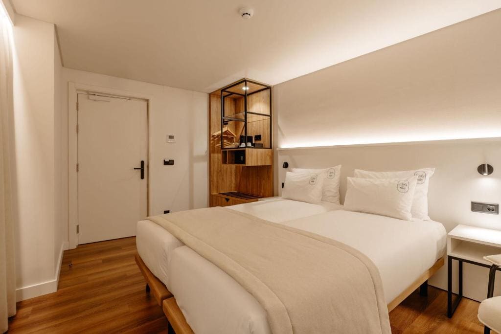 Double or Twin Room room - Image 1
