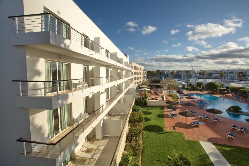 Standard 2 Bedroom Apartment (3 Stars) room - Image 3