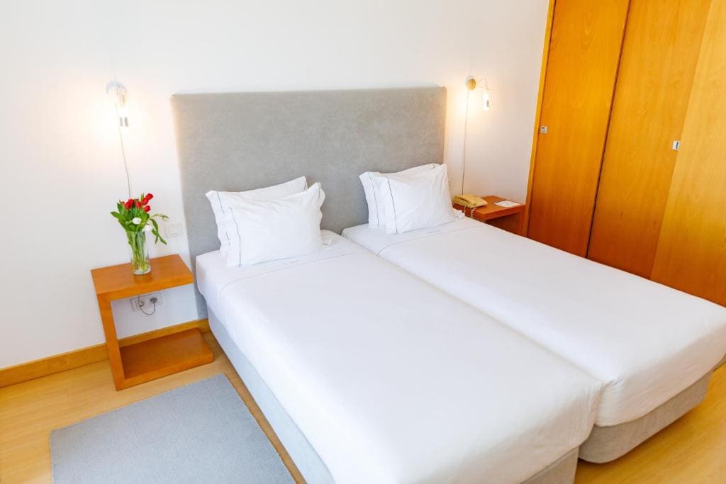 One-Bedroom Suite with Land View (1-4 Adults) room - Image 1