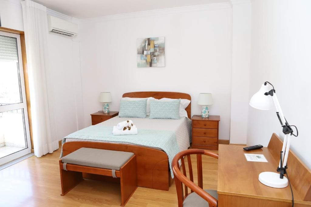 Deluxe Double Room with Balcony room - Image 1