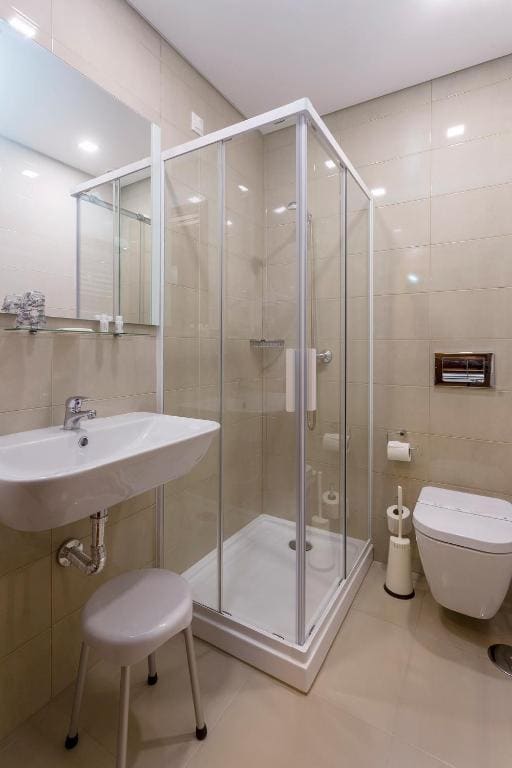 Budget Double Room with Inside View room - Image 2