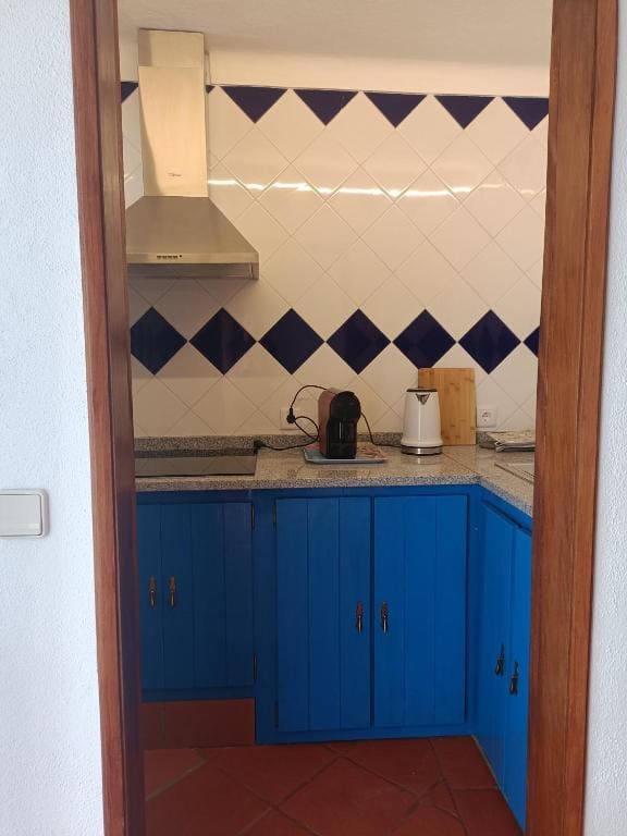 Apartment room - Image 1