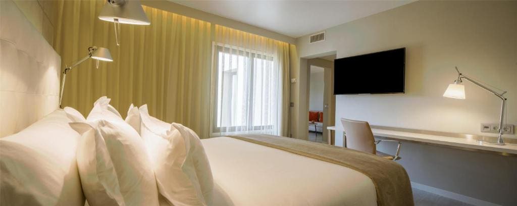 Superior Room room - Image 3