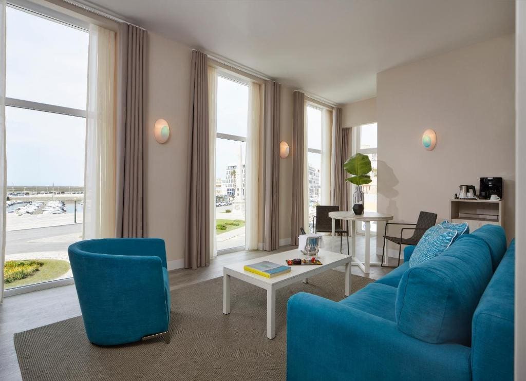 Suite room - Image 3