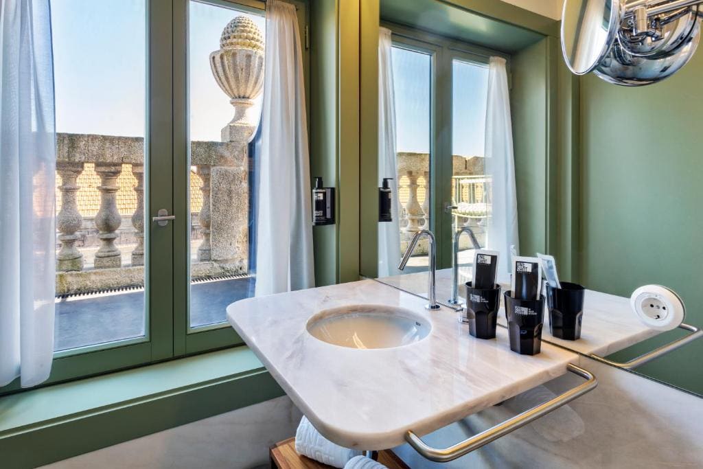 Double or Twin Room with Terrace room - Image 3
