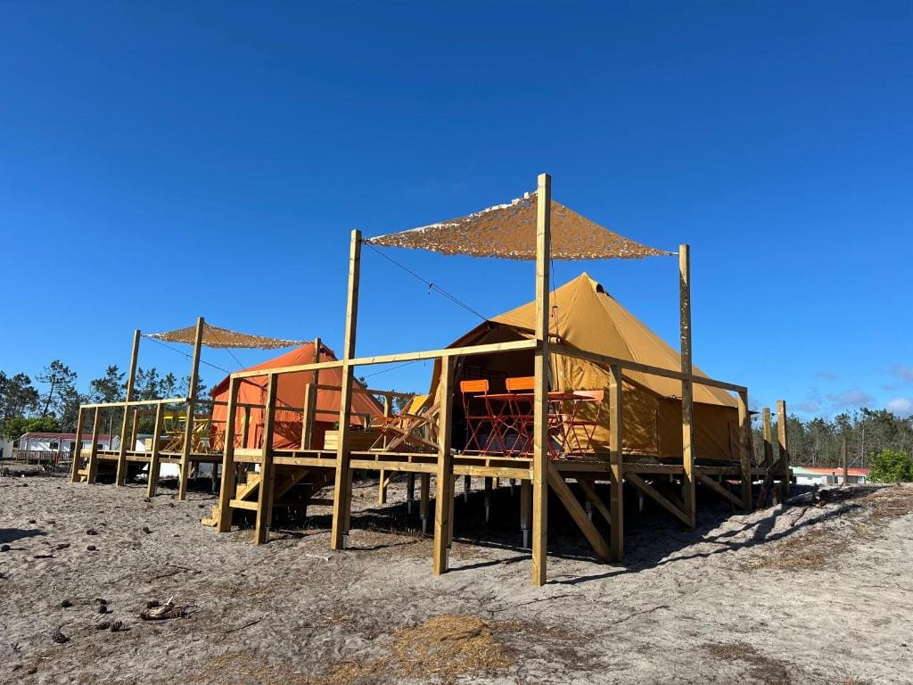 Tent room - Image 1