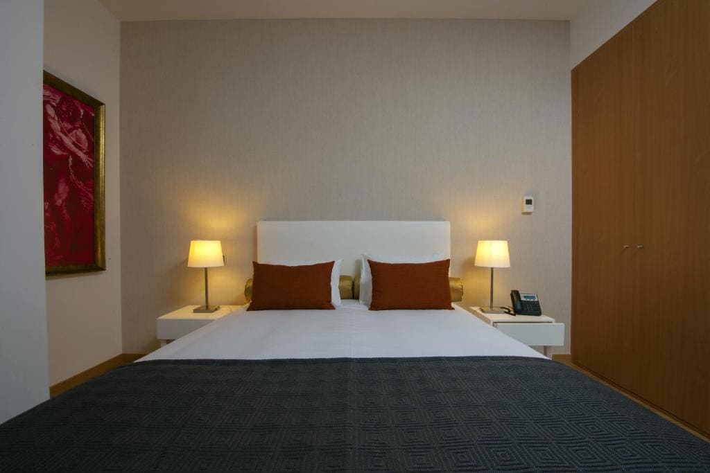 Double Room with Balcony room - Image 1