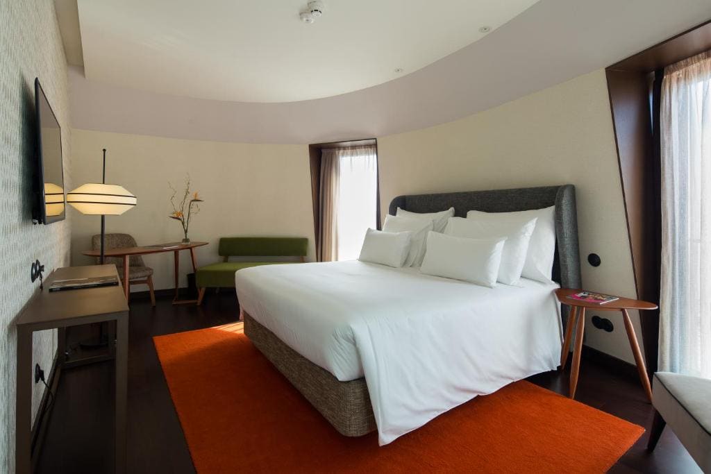 Suite room - Image 1