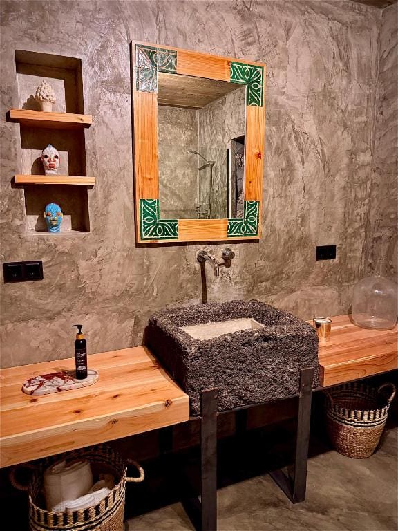 Superior Villa room - Image 1