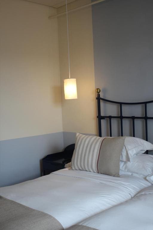 Double or Twin Room room - Image 3