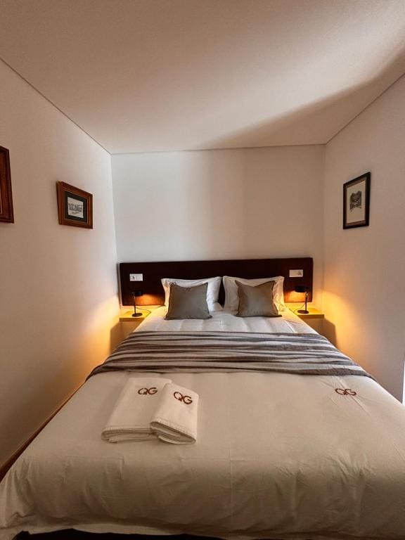 Deluxe Double Room room - Image 1