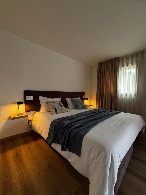 Deluxe Double Room with Balcony room - Image 1