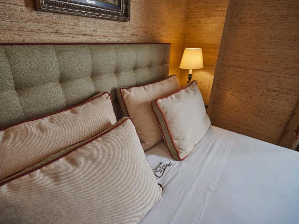 Double Room with Garden View room - Image 3