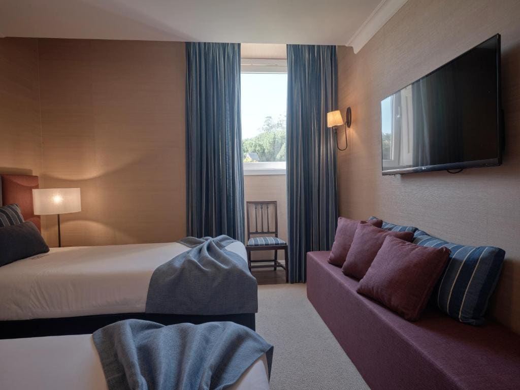 Twin Room with Garden View room - Image 2