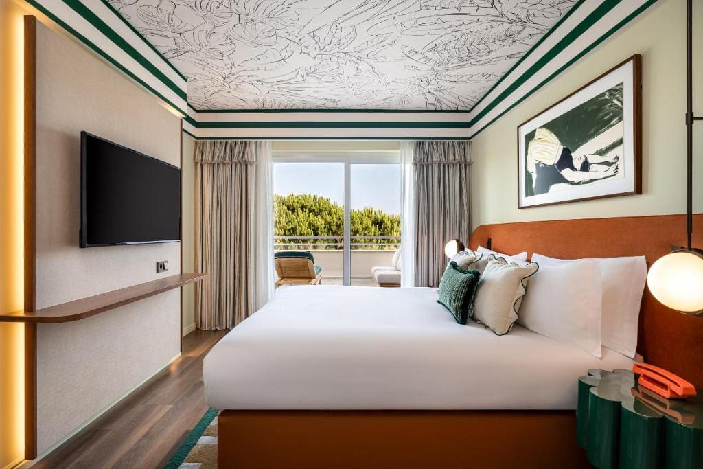 King Suite room - Image 2