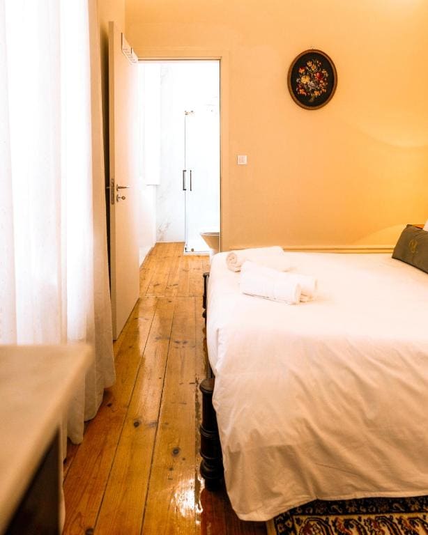 Superior King Suite room - Image 1
