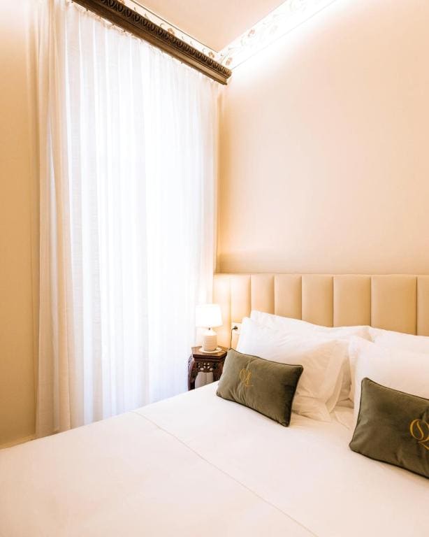 Double Room with Private Bathroom room - Image 1