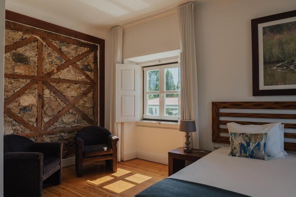 Superior Twin Room room - Image 3