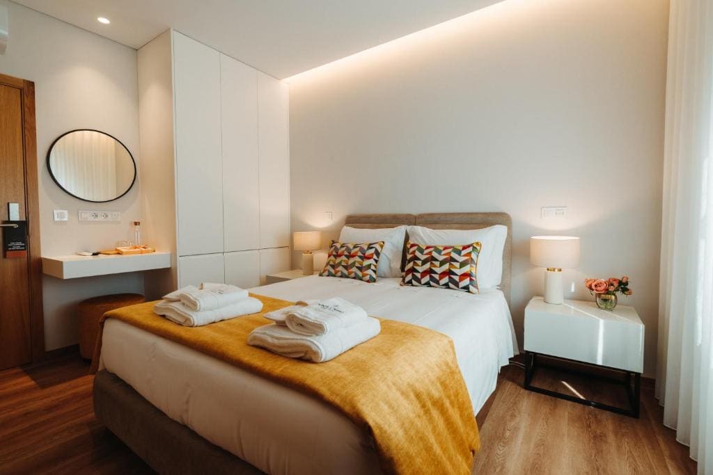 Small Double Room room - Image 3