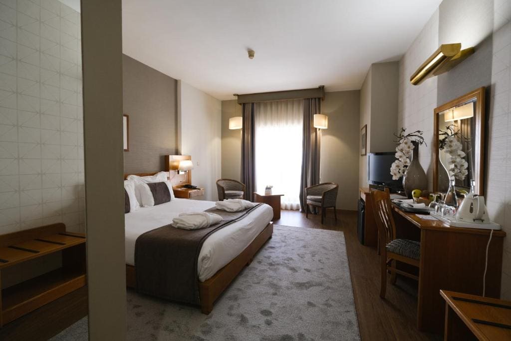 Double or Twin Room room - Image 3