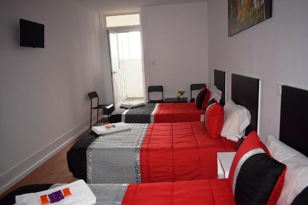 Quadruple Room room - Image 3