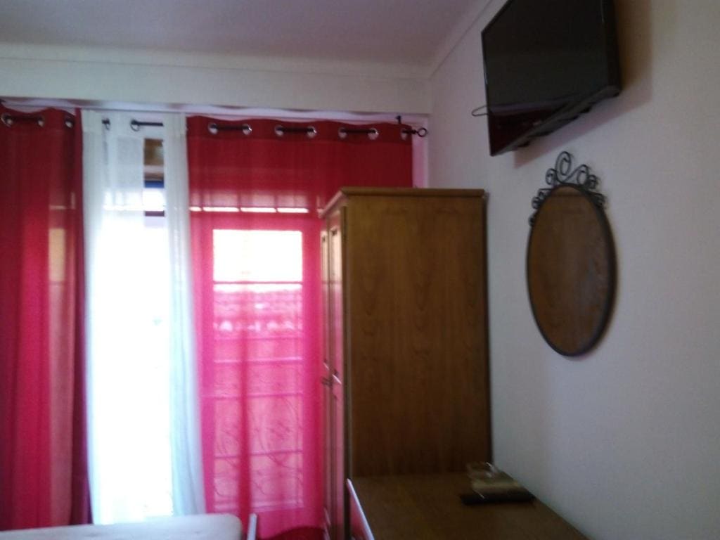 Family Room room - Image 3