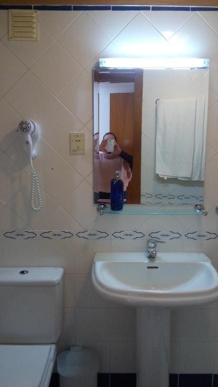 Family Room room - Image 1