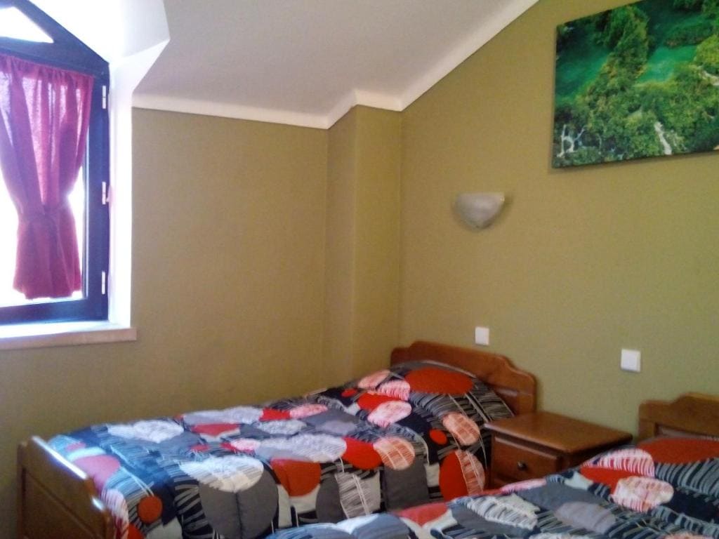 Standard Triple Room room - Image 2
