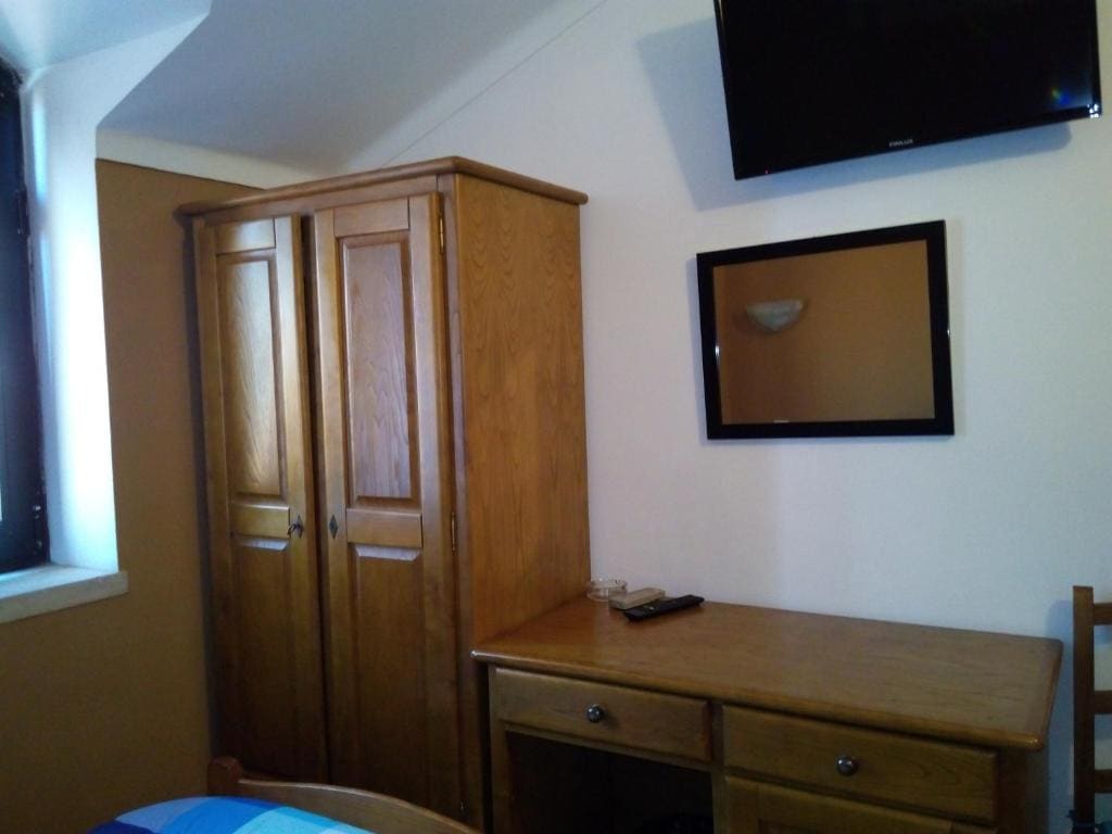 Twin Room room - Image 3