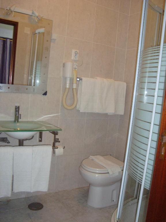 Quadruple Room room - Image 3