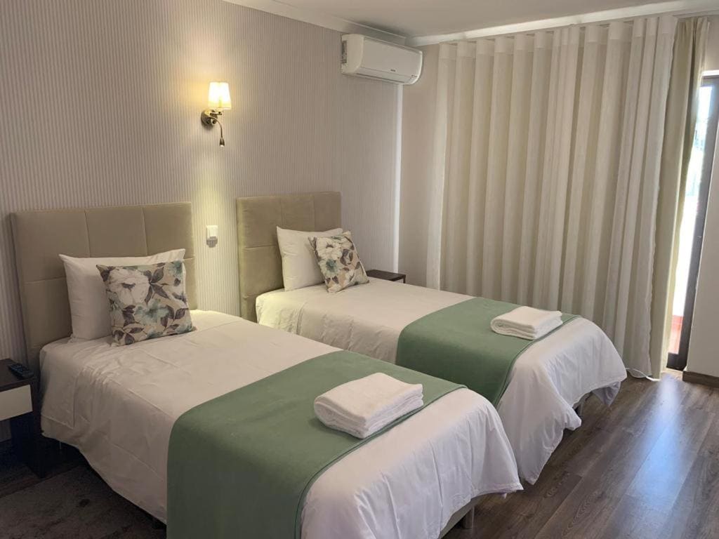 Twin Room room - Image 1
