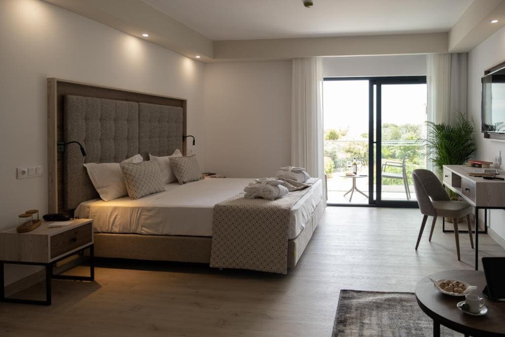Deluxe Double or Twin Room with River View room - Image 2