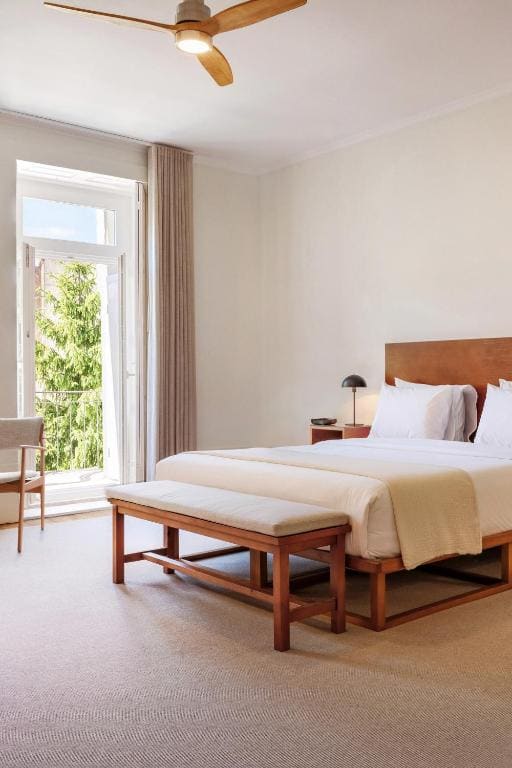 Standard King Room with City View room - Image 2