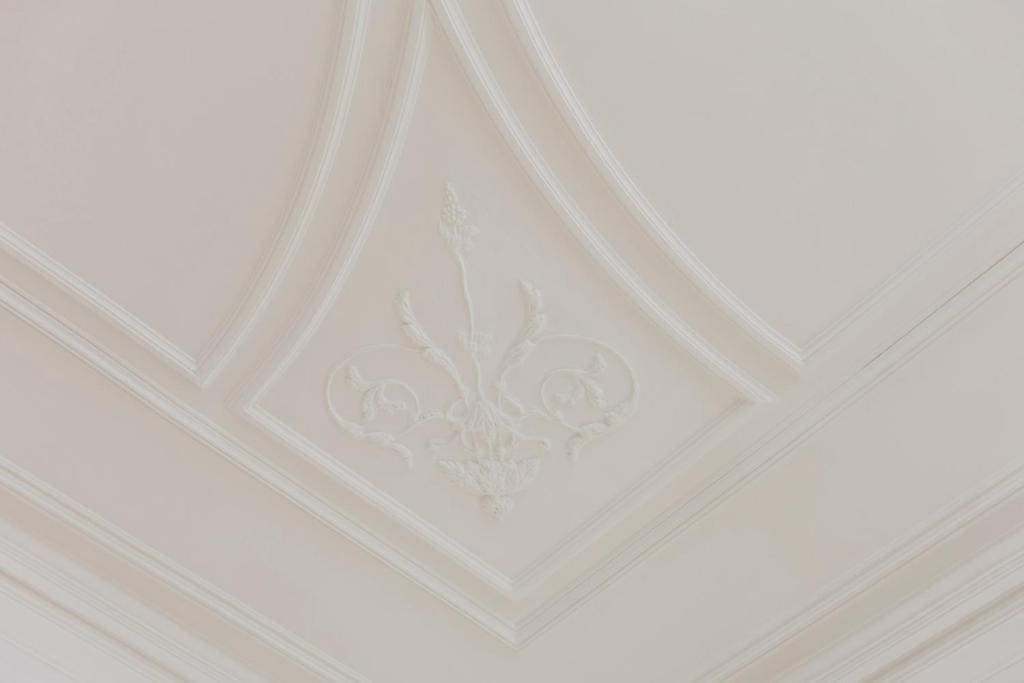 Standard King Room with City View room - Image 1