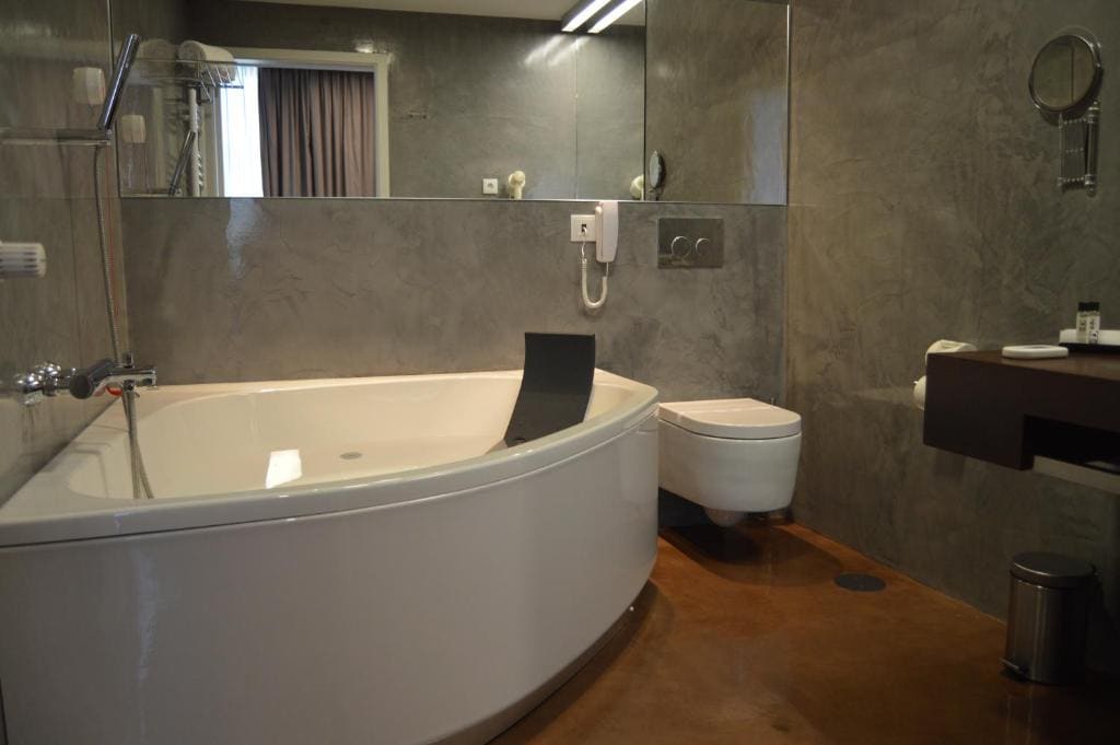 Deluxe Double Room room - Image 3