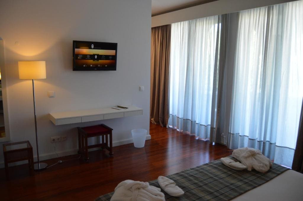 Deluxe Double Room room - Image 2