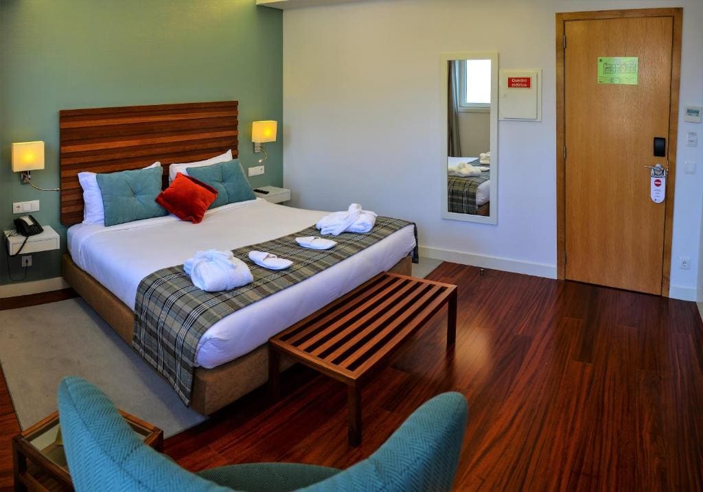 Double or Twin Room with Balcony room - Image 1