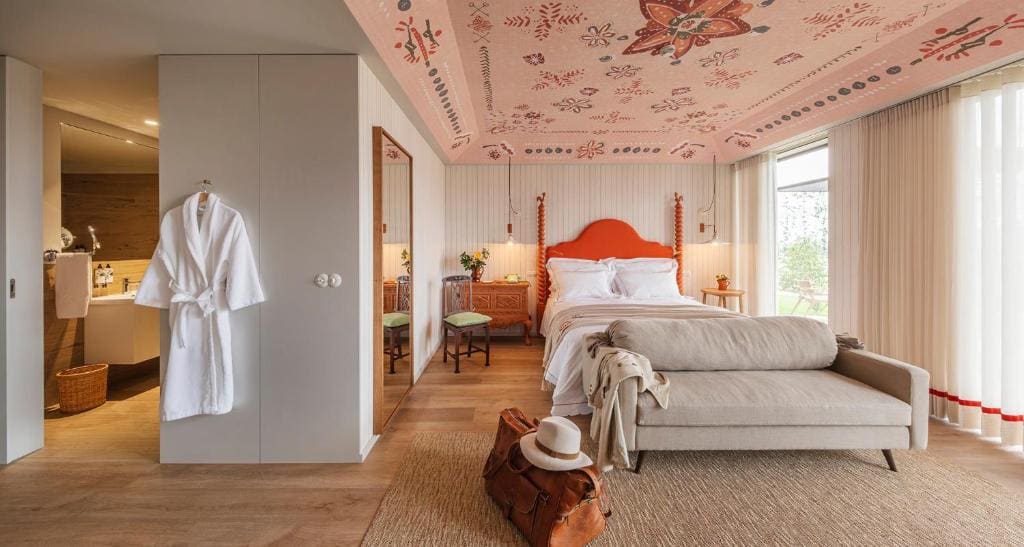 Superior Double Room room - Image 2