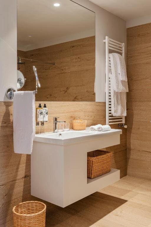 Superior Double Room room - Image 3