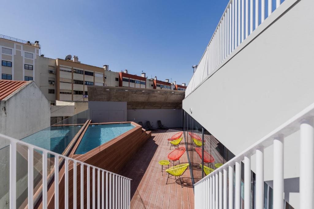 Double Room with Balcony room - Image 2